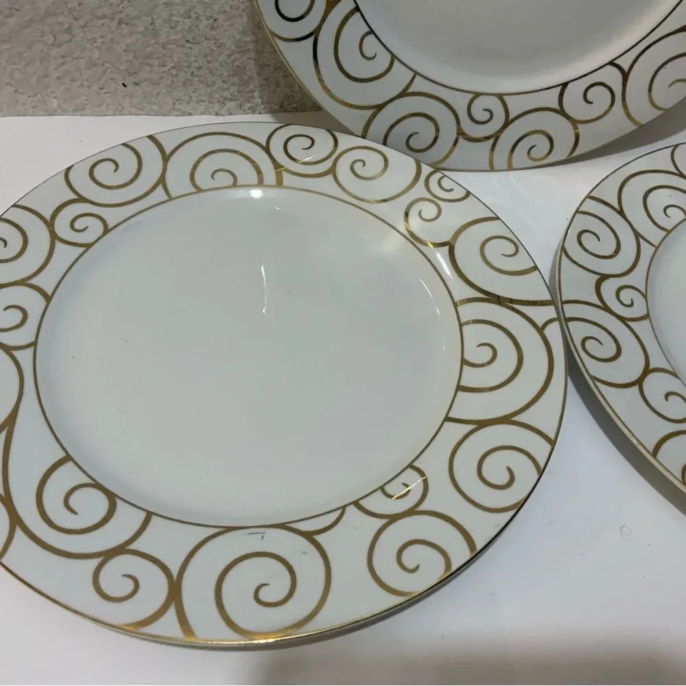 Pier 1 Imports excellent g22